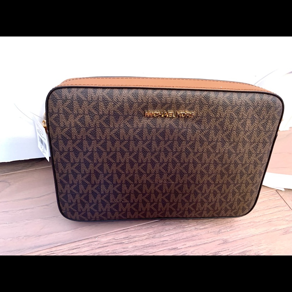 Authentic Michael Kors Jet Set Brown Crossbody Handbag
